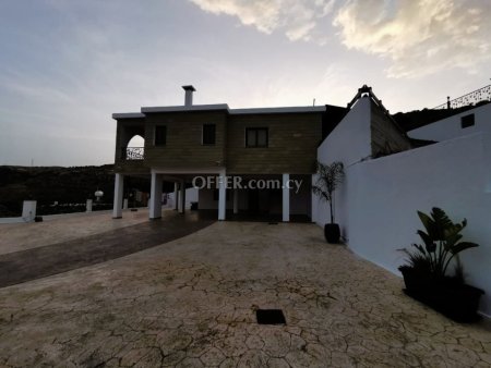 Traditional House for rent - 3