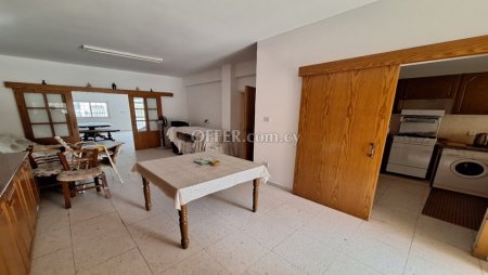 For Sale €280,000 House 5 bedrooms Aradippou Larnaca - 2