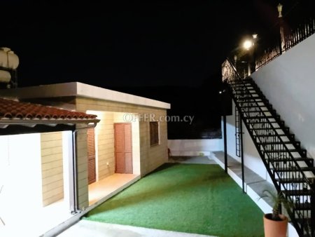 Traditional House for rent - 11