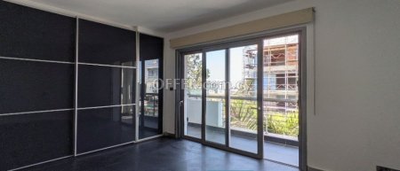 For Sale €340,000 Apartment 3 bedrooms Retiré Egkomi Nicosia - 10