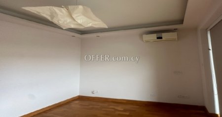 For Sale €510,000 Apartment 2 bedrooms Larnaka (Center), Larnaca Larnaca - 2