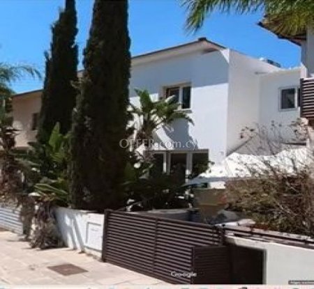 For Sale €359,000 House 4 bedrooms Aradippou Larnaca - 10