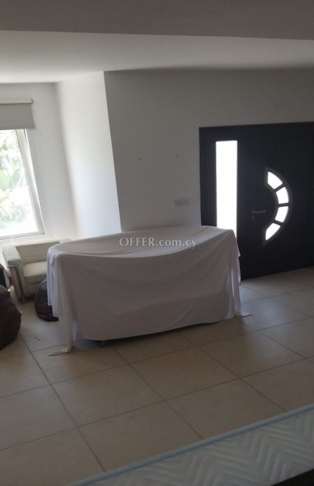 For Sale €359,000 House 4 bedrooms Aradippou Larnaca - 9
