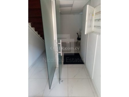 Seafront ground floor office for rent in Molos area - 8
