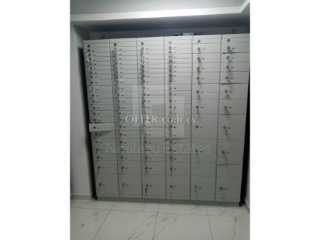Seafront ground floor office for rent in Molos area - 7