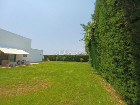 House (Detached) in Agios Tychonas, Limassol for Sale - 7