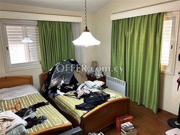 3 Bedroom House Plus Attic Plus Office Plus Basement  In Nice Location - 2