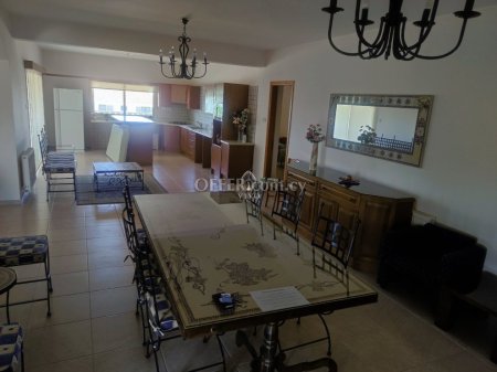 THREE BEDROOM UPPER HOUSE IN KOLOSSI