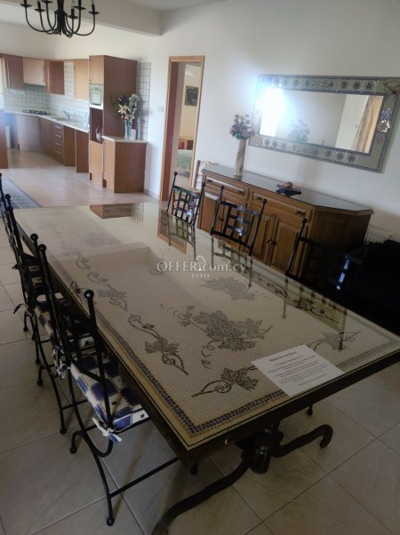 THREE BEDROOM UPPER HOUSE IN KOLOSSI - 11