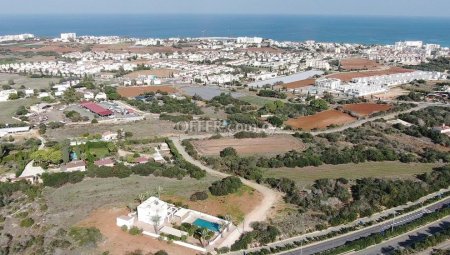 Field for Sale in Paralimni, Ammochostos - 6
