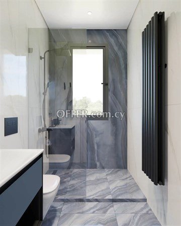 Luxury 2 Bedroom Penthouse With Roof Garden  In Germasogeia, Limassol - 4