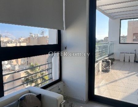 3 bed + office penthouse
