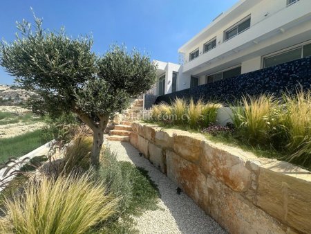 6 Bed Detached Villa for rent in Agios Tychon, Limassol - 3