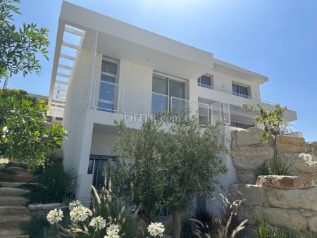 6 Bed Detached Villa for rent in Agios Tychon, Limassol - 9