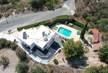 Villa For Sale in Armou, Paphos - DP4181 - 9