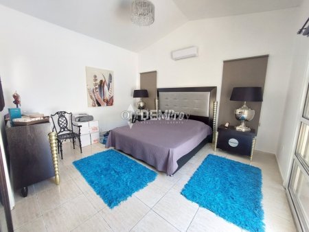 Bungalow For Sale in Tombs of The Kings, Paphos - DP4187 - 5