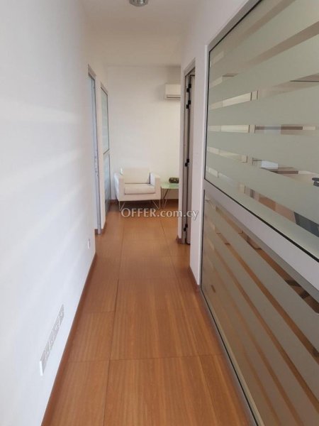 Office for rent in Agia Zoni, Limassol - 11