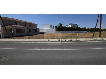 Residential Plot 653 sq.m. for sale in Strovolos close to Senior School - 2