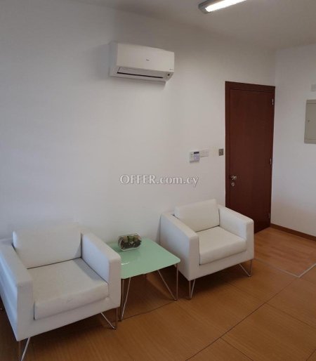 Office for rent in Agia Zoni, Limassol - 8