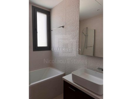 Luxury whole floor 3 bedroom apartment F F 200m from the beach at Potamos Germasogia s - 7