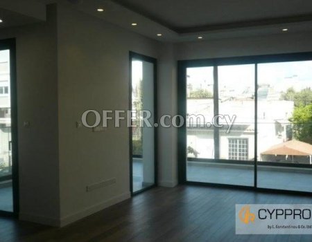 3 Bedroom Apartment in City Center of Limassol - 3
