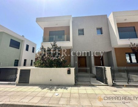 2 Bedroom Townhouse in Potamos Germasogeias - 6