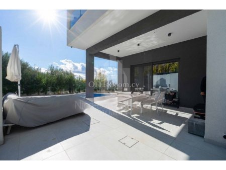 Detached five bedroom villa in Potamos Germasogeia area - 2