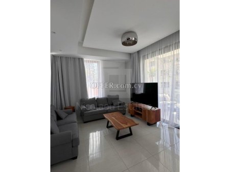 Luxury whole floor 3 bedroom apartment F F 200m from the beach at Potamos Germasogia s - 4