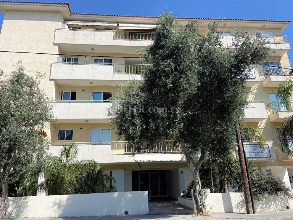 For Rent Apartment in Paphos center - 1