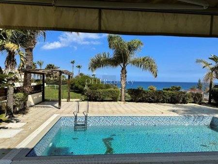 Sea View 4-Bedroom Villa in Kapparis