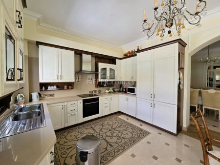Sea Front Villa in Protaras Resort - 13