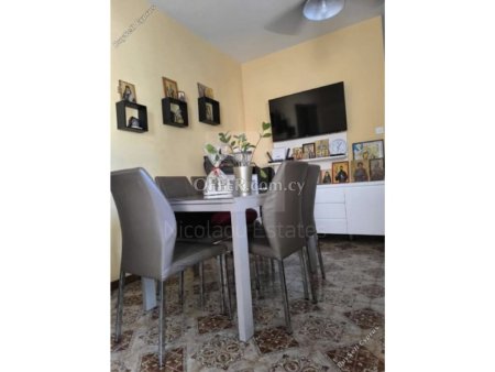 Two bedroom flat in Agios Tychonas.