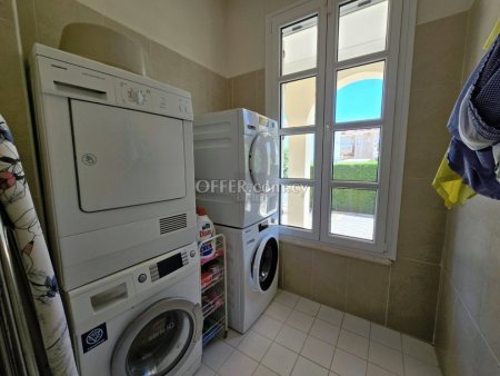 Sea Front Villa in Protaras Resort - 3