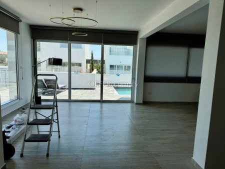 3 Bed Detached Villa for Sale in Oroklini, Larnaca - 9
