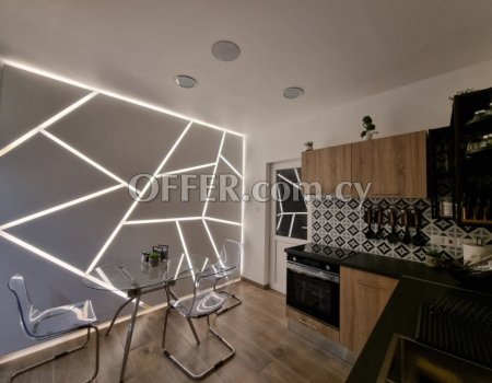 Two bedroom Upper house for rent in the City Center - Main Photo
