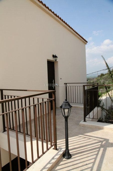 1 Bed Apartment for Sale in Alaminos, Larnaca - 4