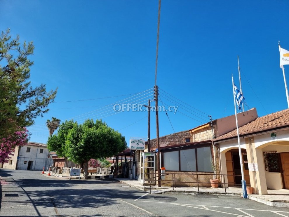 2-bedroom Village House 80 sqm in Agios Amvrosios - 13