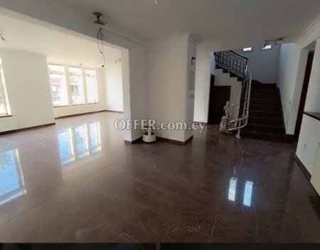 4-bedroom Detached Villa 220 sqm in Strovolos - 8