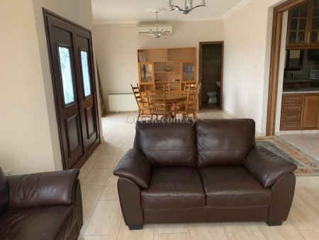4-bedroom Apartment 120 sqm in Kolossi