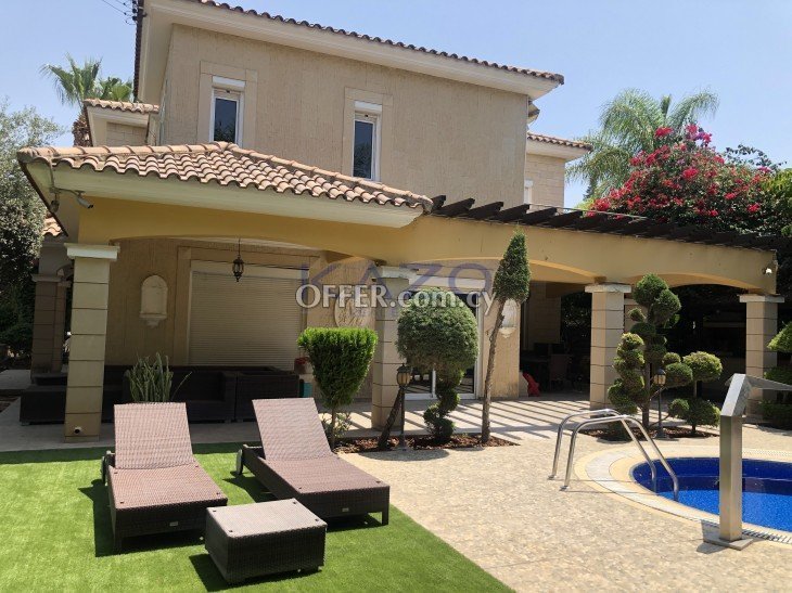 Four Bedroom Villa with Private Pool for Sale in Mouttagiaka Area - 2