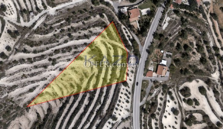 Agricultural Land for Sale in Apesia (Landlocked) - 2