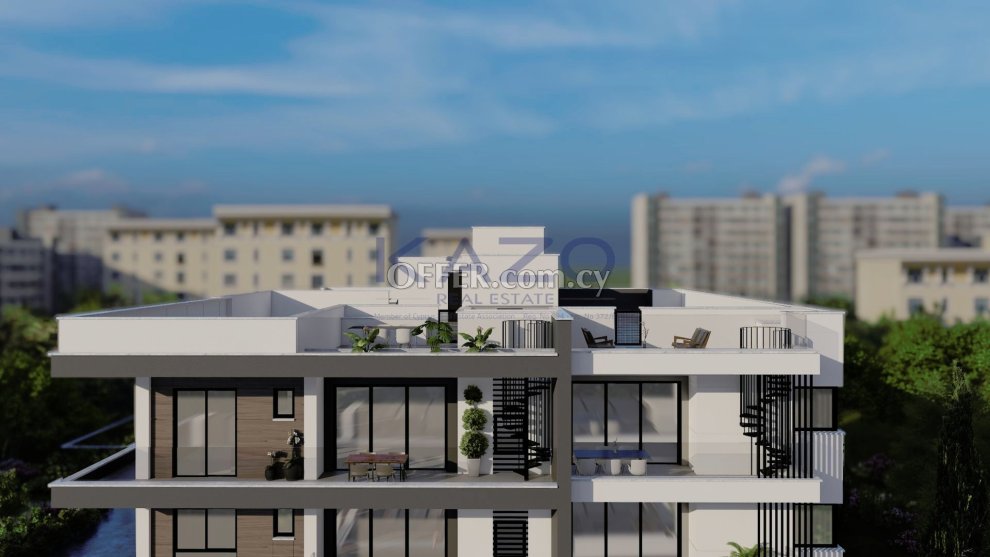 Stunning Two Bedroom Top Floor Apartment With Roof Garden for Sale in Agios Nicolaos Area - 3