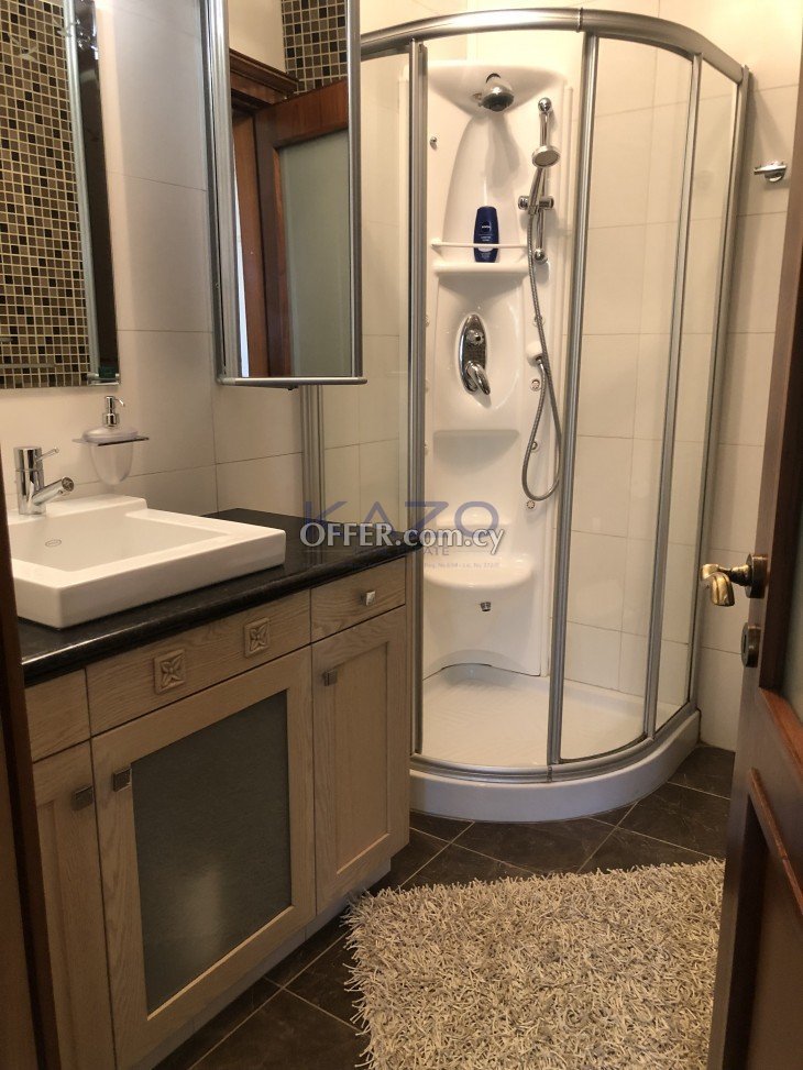 Four Bedroom Villa with Private Pool for Sale in Mouttagiaka Area - 6