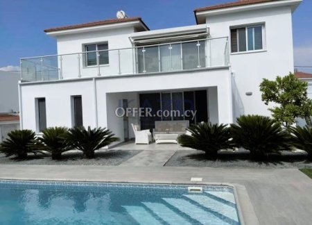 Spacious Five Bedroom Detached House for Sale in Parekklisia Area - 3