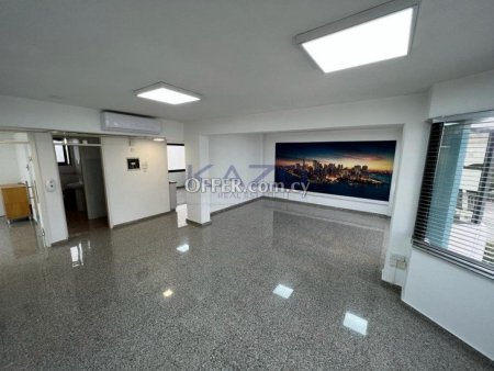 Commercial Office for Rent in Agia Triada - City Center