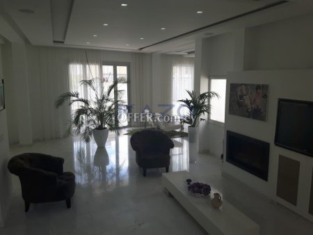 Five Bedroom Detached House for Sale in Panthea - 8