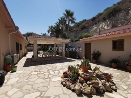 Detached Residential Resale Property in Foinikaria - 7