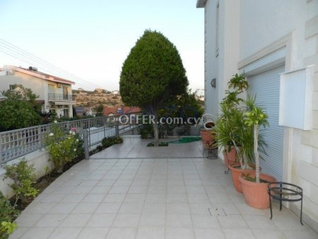 Detached Pool Property in Agios Athanasios - 8