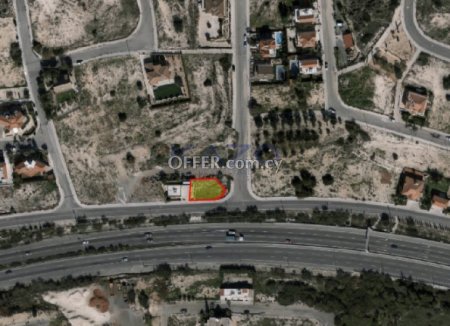 Plot for Sale in Green Area - 2