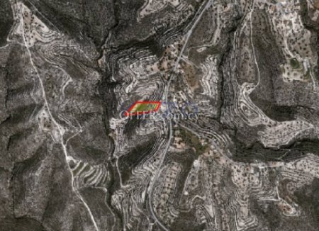 Agricultural Land Parcel in Apesia - 2